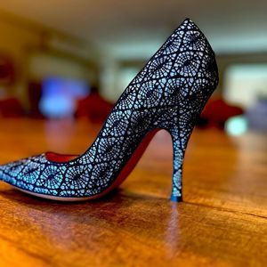 Palter DeLiso Italian Made… bring the “va va voom” to your little black dress